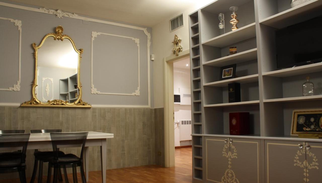 Appartamento Blu Centro Storico Bologna Luaran gambar