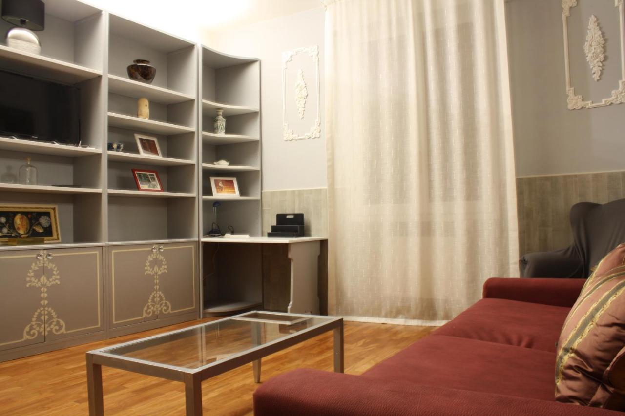 Appartamento Blu Centro Storico Bologna Luaran gambar